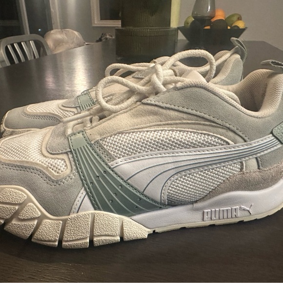 Puma Athletic Shoes in White and Gray - Picture 6 of 7